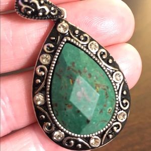 Lia Sophia Necklace drop